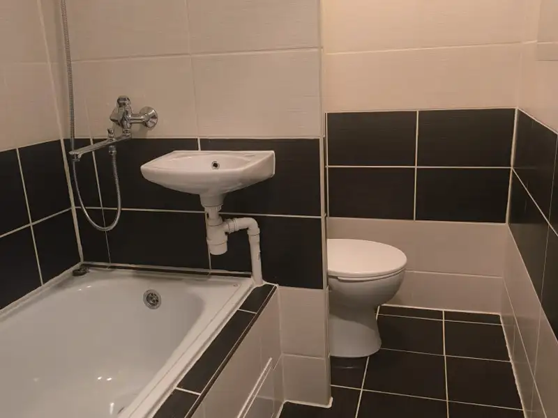 Pronájem bytu 1+1 33 m², Jirkov – náhled fotky 3