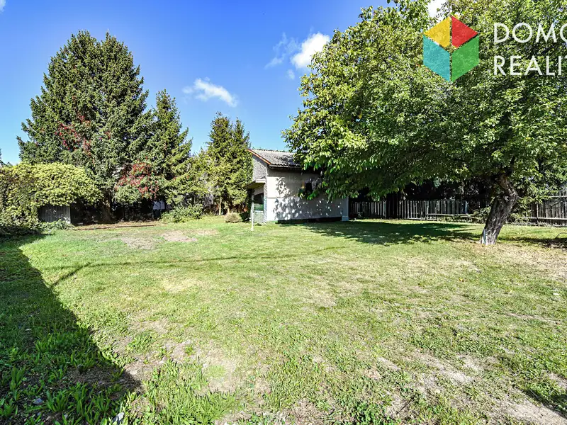 Prodej stavebního pozemku 867 m², Svatá – náhled fotky 2