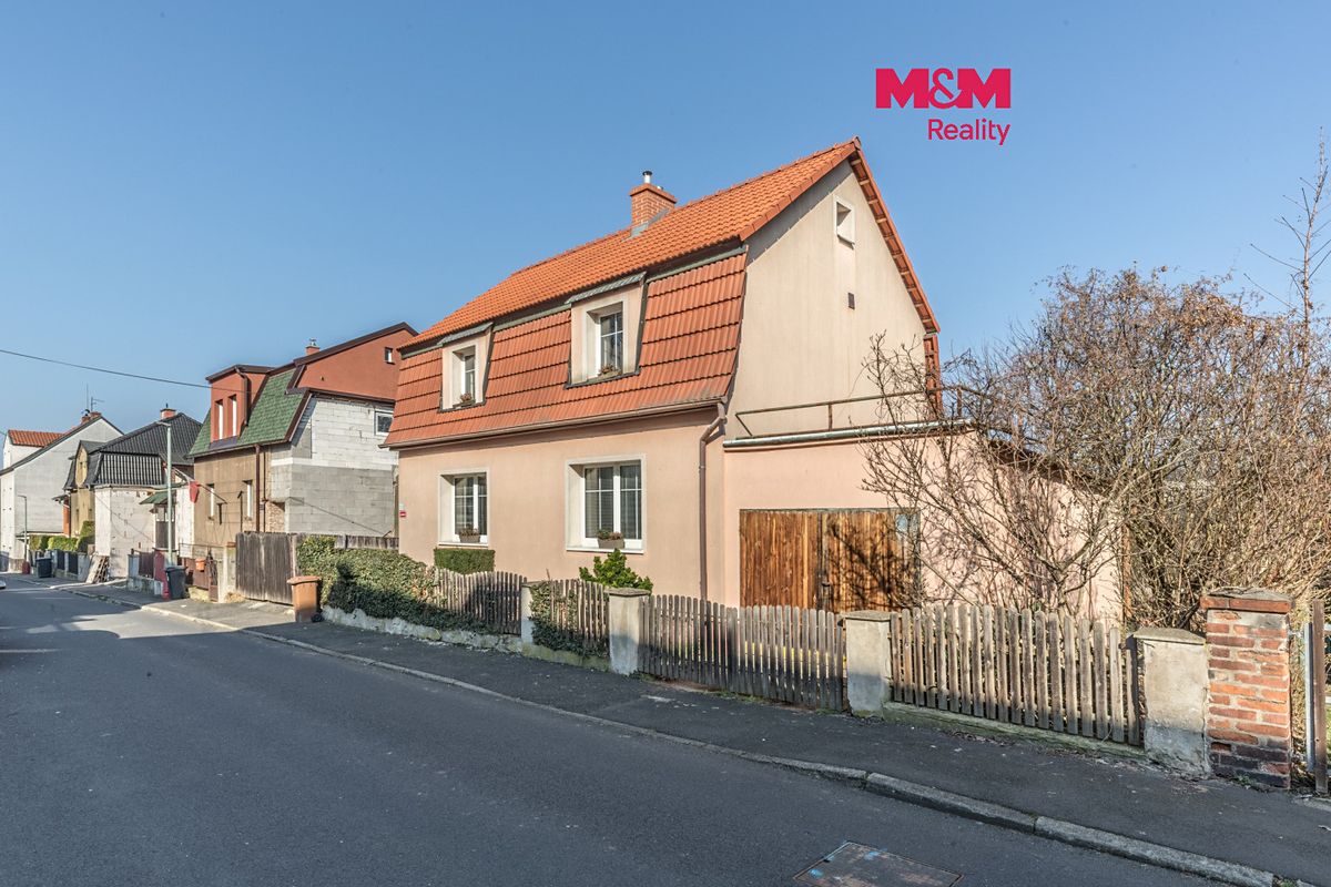 Prodej rodinného domu 76 m², pozemek 769 m²