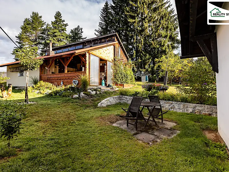 Prodej rodinného domu 180 m², pozemek 1171 m², Skalná – náhled fotky 3