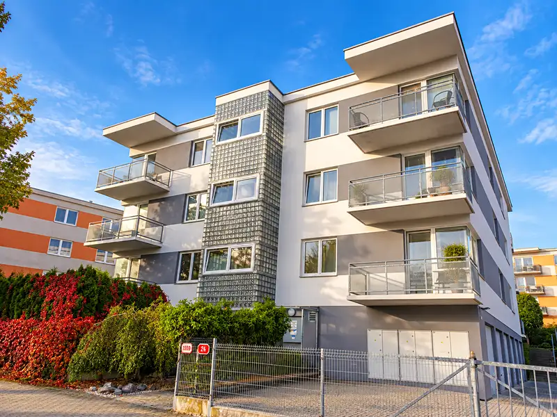 Pronájem bytu 1+kk 42 m², Plzeň – náhled fotky 3