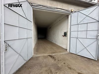 Pronájem garáže 69 m²