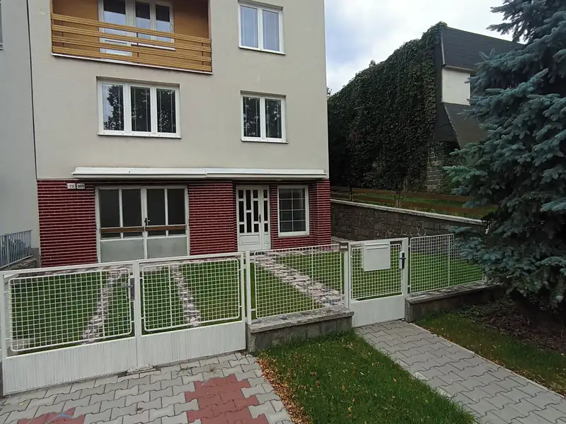 Pronájem rodinného domu 150 m², pozemek 466 m², Vyškov – náhled fotky 1