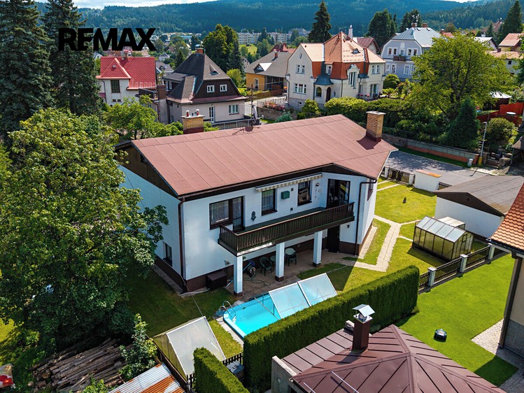 Prodej domu, 280 m² (3 z 62)