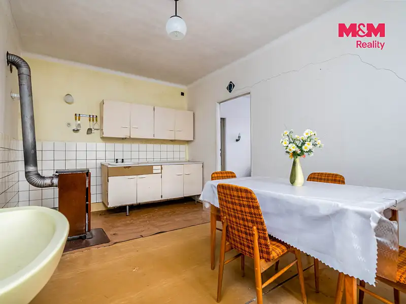 Prodej rodinného domu 200 m², pozemek 3184 m², Rokytno – náhled fotky 3