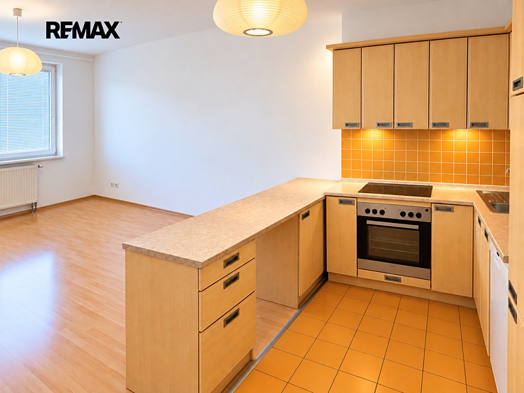 Квартира 1+kk в оренду, 40 м² (9 з 15)
