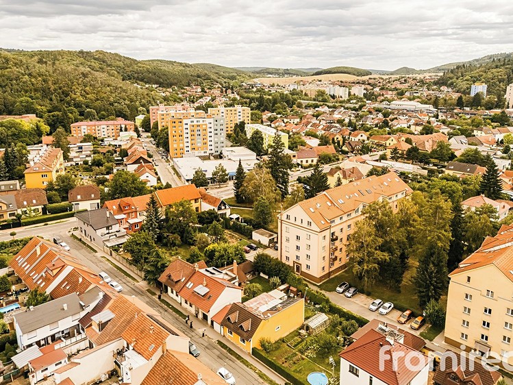 Квартира 4+kk на продаж, 100 м² (15 з 19)