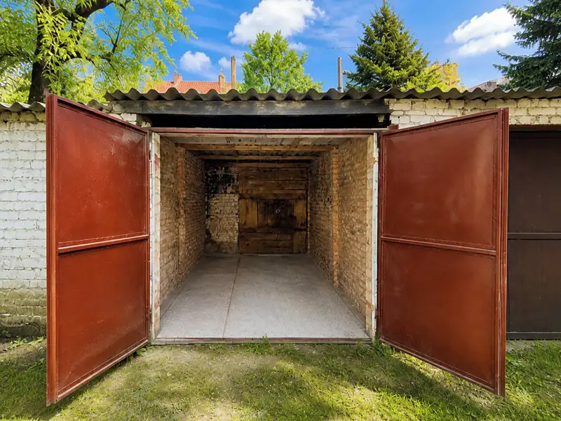 Prodej garáže 16 m², Praha – náhled fotky 3