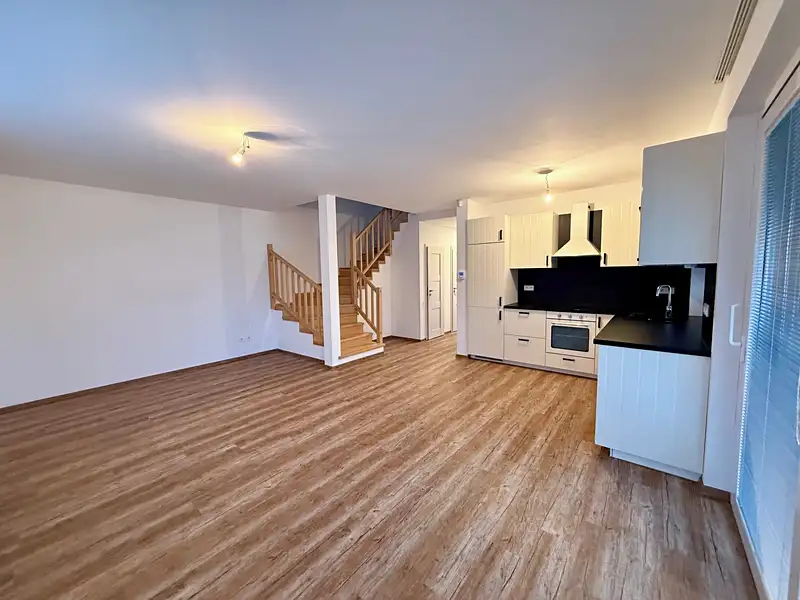 Pronájem rodinného domu 120 m², pozemek 300 m², Rebešovice – náhled fotky 2