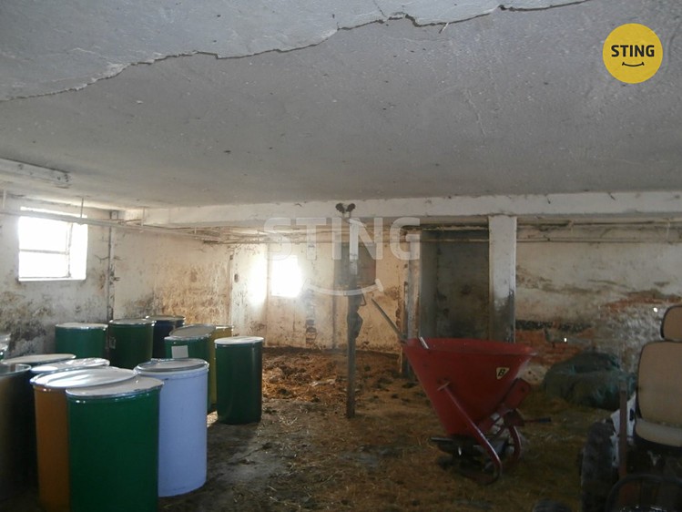 Комерційне приміщення на продаж, 650 м² (4 з 9)