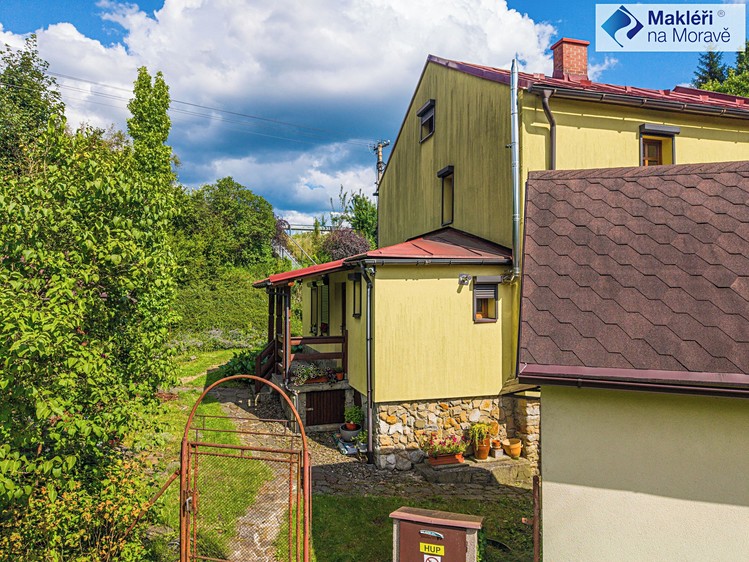 Haus zum Kauf, 223 m² (2 von 45)