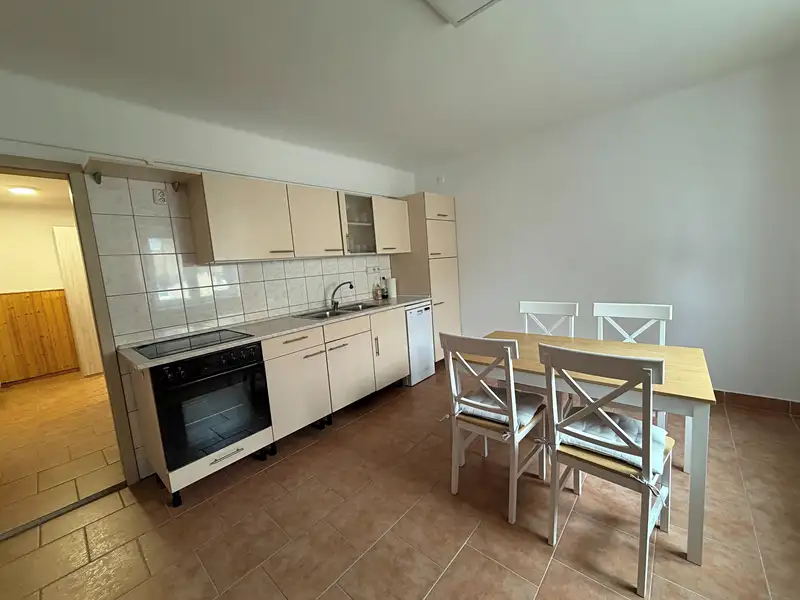 Prodej bytu 2+1 64 m², Janovice nad Úhlavou – náhled fotky 2