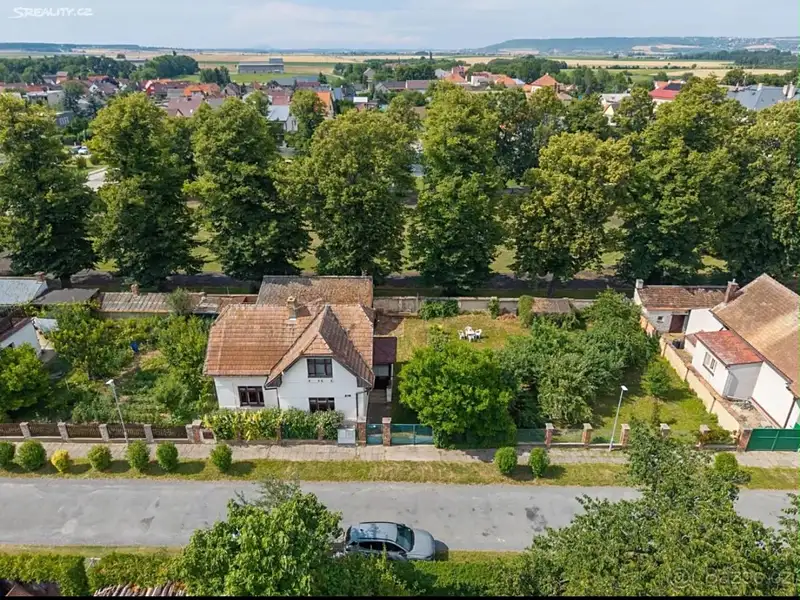 Prodej rodinného domu 186 m², pozemek 680 m², Luštěnice – náhled fotky 3