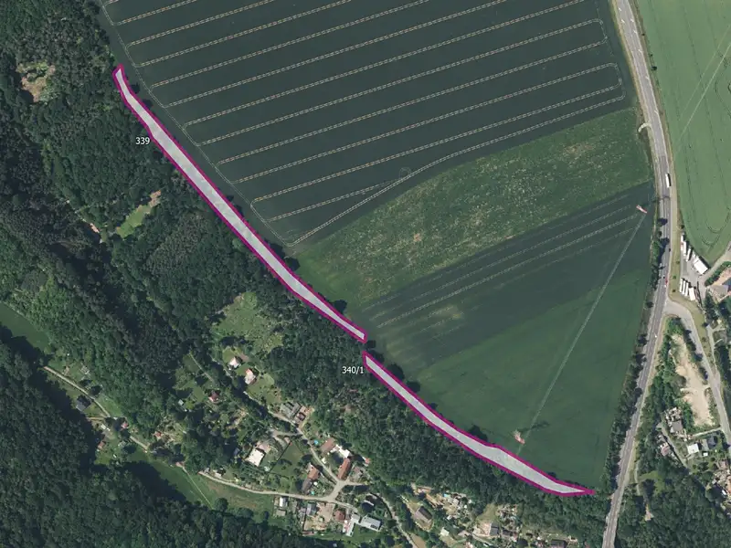 Prodej pole 23622 m², Hrdlořezy – náhled fotky 2
