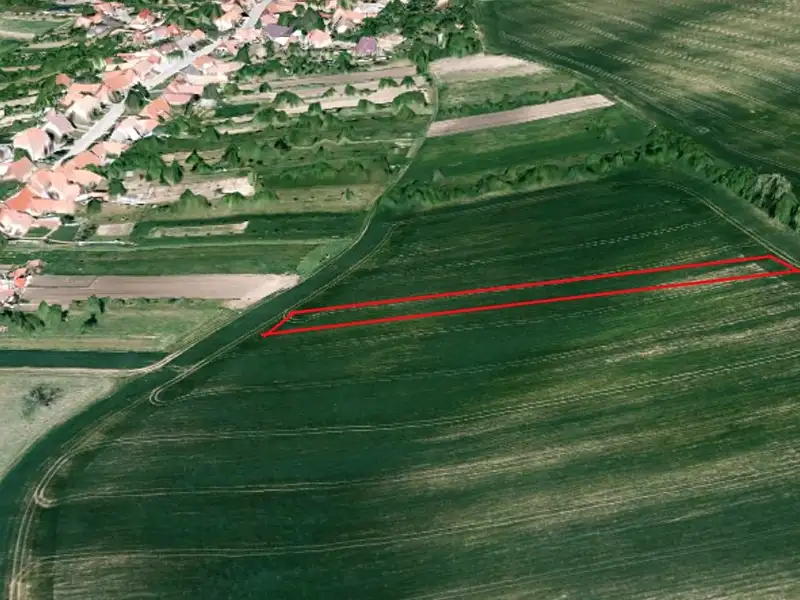 Prodej pole 1746 m², Nenkovice – náhled fotky 3