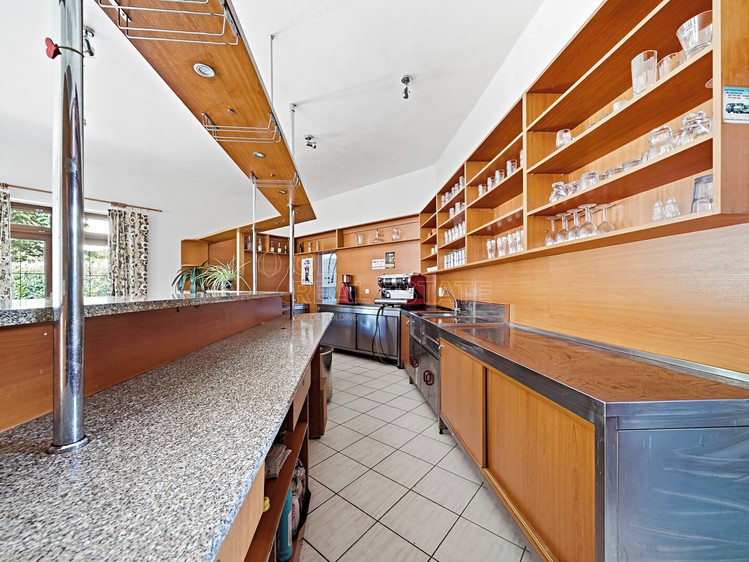 Prodej komerčního prostoru, 630 m² (19 z 83)