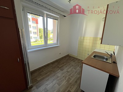 Pronájem bytu 3+1, 74 m² (3 z 10)