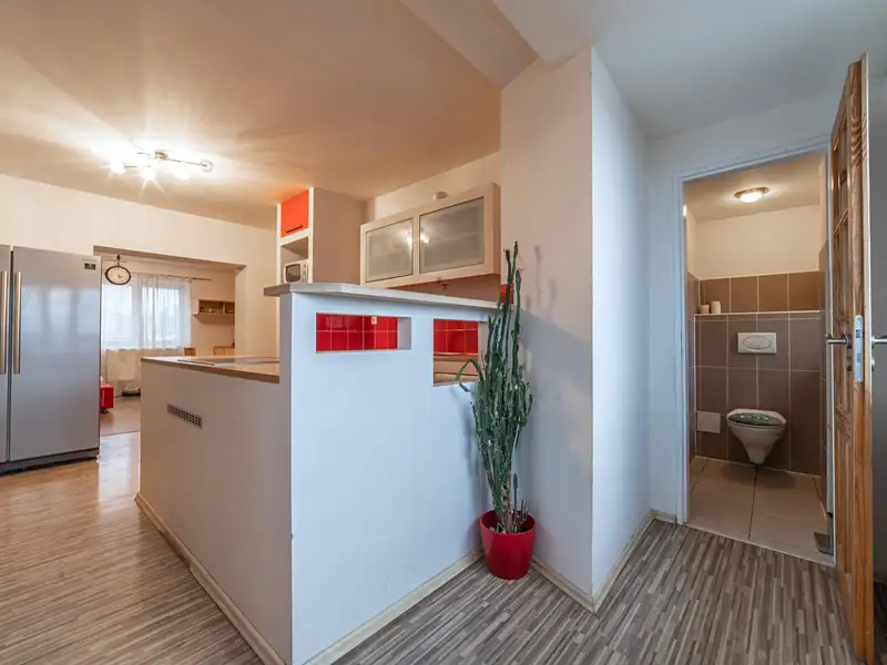 Prodej rodinného domu 216 m², pozemek 323 m², Plzeň – náhled fotky 3
