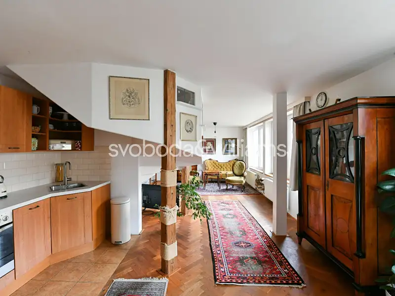 Prodej bytu 5+kk 140 m², Praha – náhled fotky 1