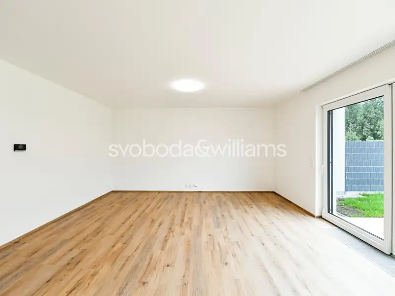Pronájem rodinného domu 153 m², pozemek 304 m², Vestec – náhled fotky 3