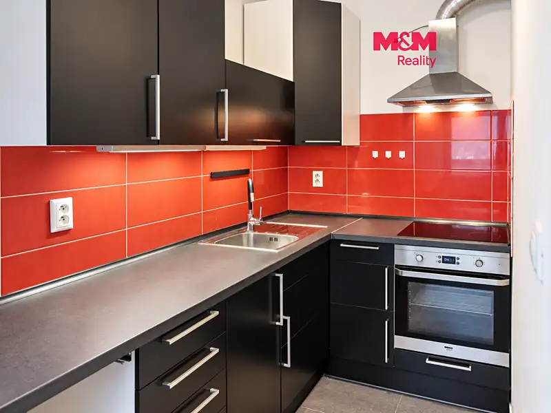 Pronájem bytu 1+kk, 36 m², Hradec Králové