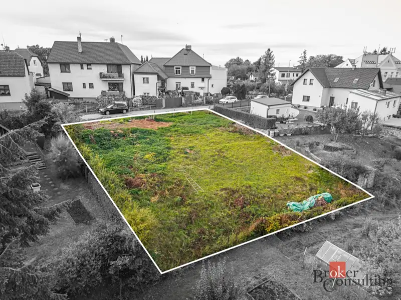 Prodej stavebního pozemku 547 m², Praha – náhled fotky 2