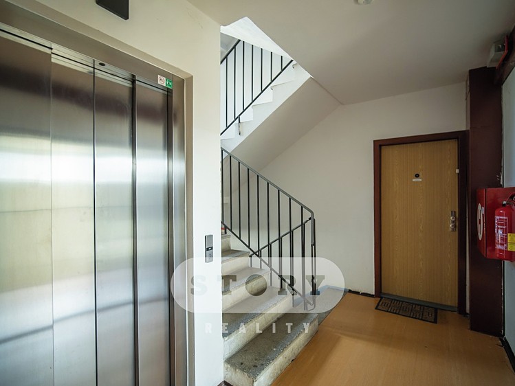 Квартира 4+1 на продаж, 81 м² (13 з 13)
