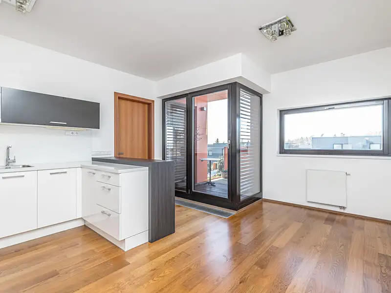 Prodej bytu 2+kk 45 m², Praha – náhled fotky 1