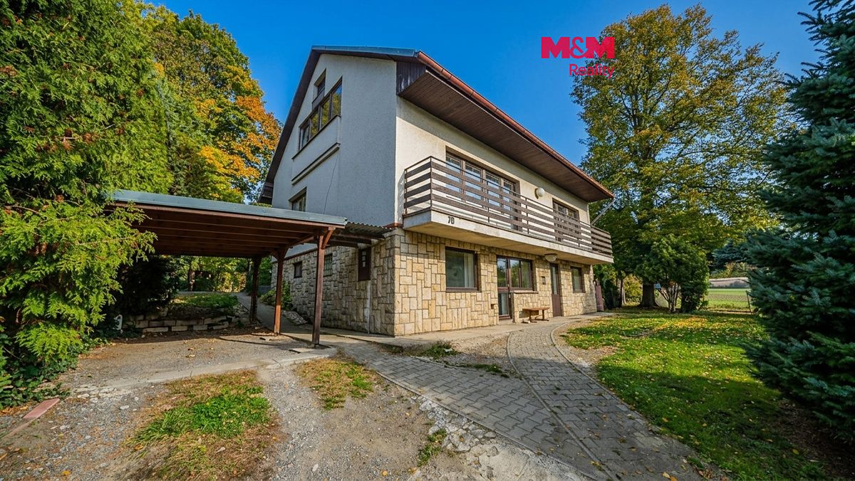 Prodej rodinného domu 242 m², pozemek 1068 m², Třebovice – fotka 1 z 3