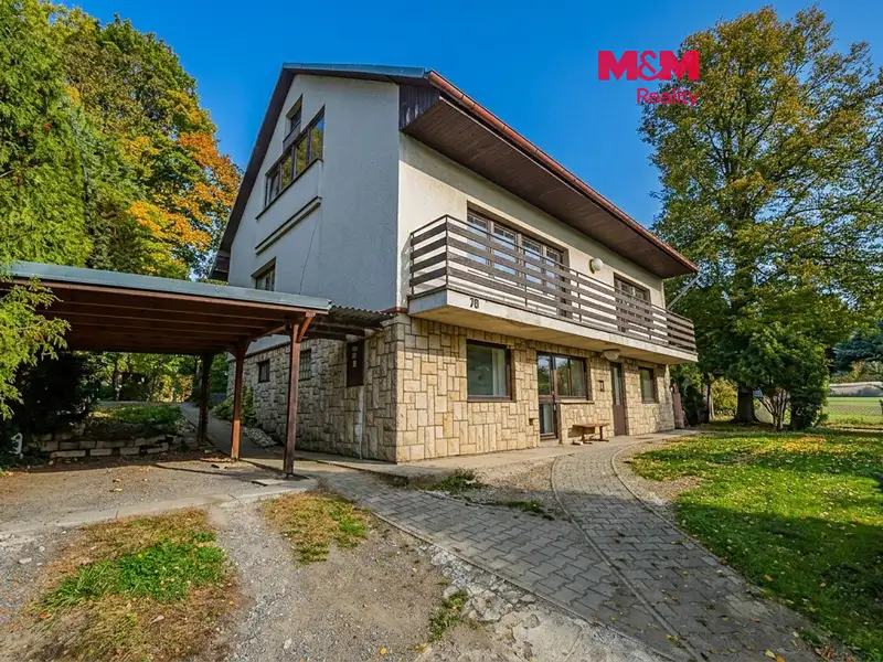 Prodej rodinného domu 242 m², pozemek 1068 m², Třebovice – náhled fotky 1