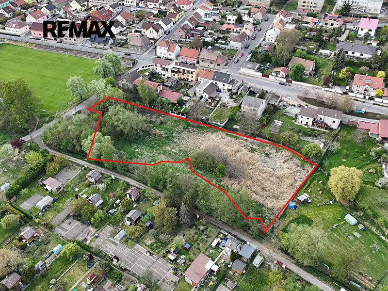 Prodej stavebního pozemku 4666 m², Brandýsek – náhled fotky 1