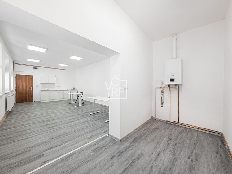 Pronájem komerčního prostoru, 37 m² (9 z 11)