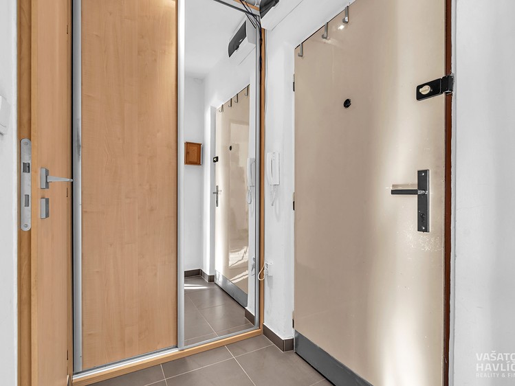 Wohnung 1+kk zum Kauf, 28 m² (15 von 18)