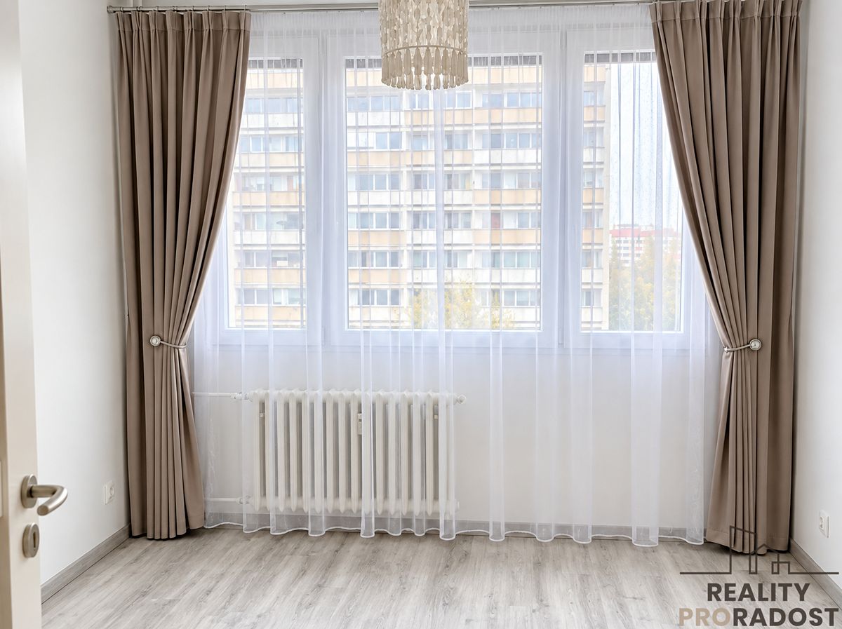 Pronájem bytu 3+kk 68 m² – fotografie 3