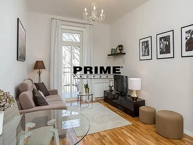 Pronájem bytu 2+kk 48 m², Praha – náhled fotky 1