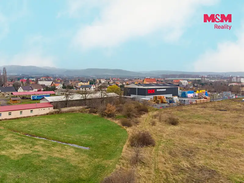 Prodej stavebního pozemku 917 m², Spořice – náhled fotky 2
