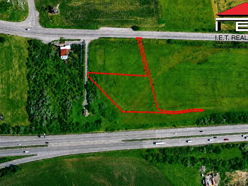 Prodej komerčního pozemku 5187 m², Holubice – náhled fotky 1