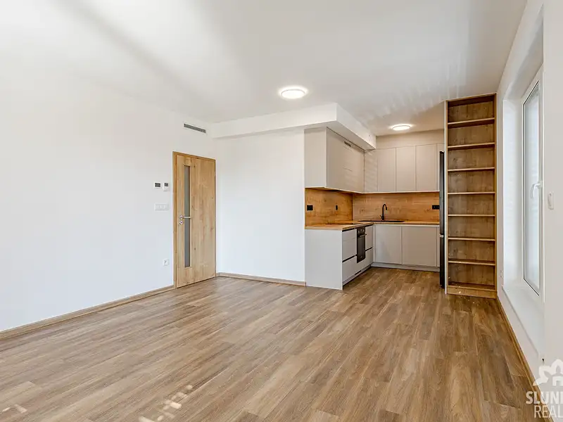 Pronájem bytu 2+kk 61 m², Uherský Brod – náhled fotky 3