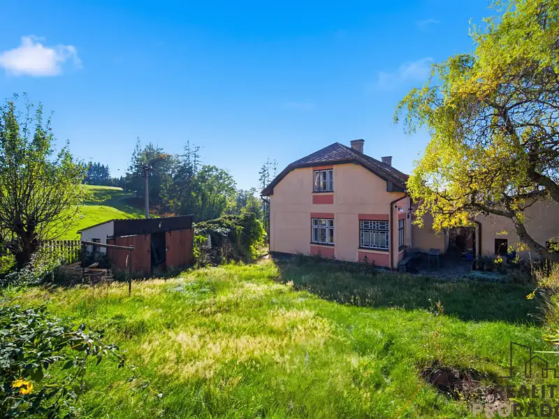 Prodej rodinného domu 120 m², pozemek 434 m², Nový Hrádek – náhled fotky 1