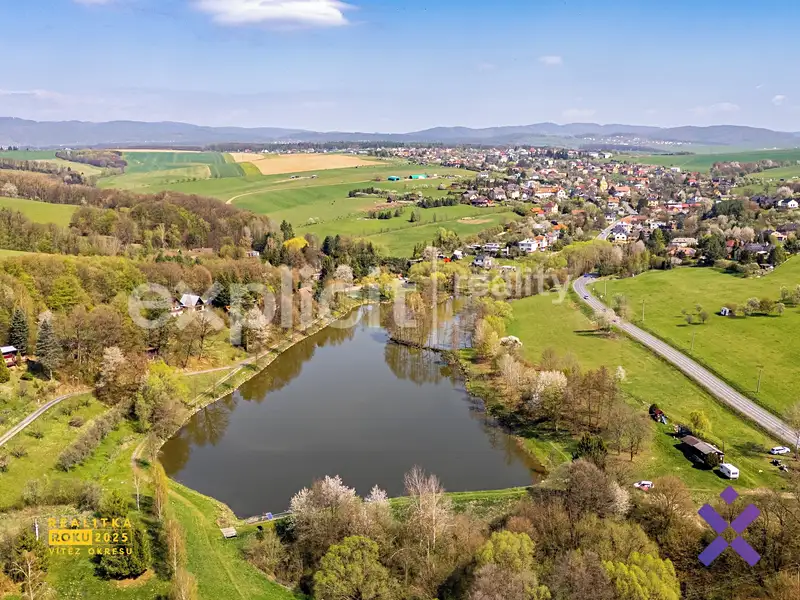 Prodej stavebního pozemku 739 m², Hvozdná – náhled fotky 3