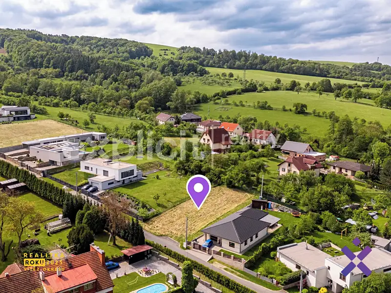 Prodej stavebního pozemku 1003 m², Březnice – náhled fotky 2