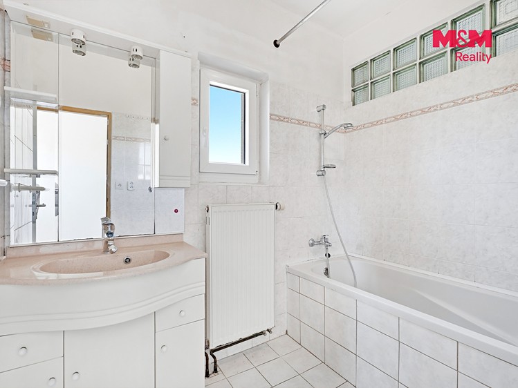Prodej domu, 240 m² (17 z 30)
