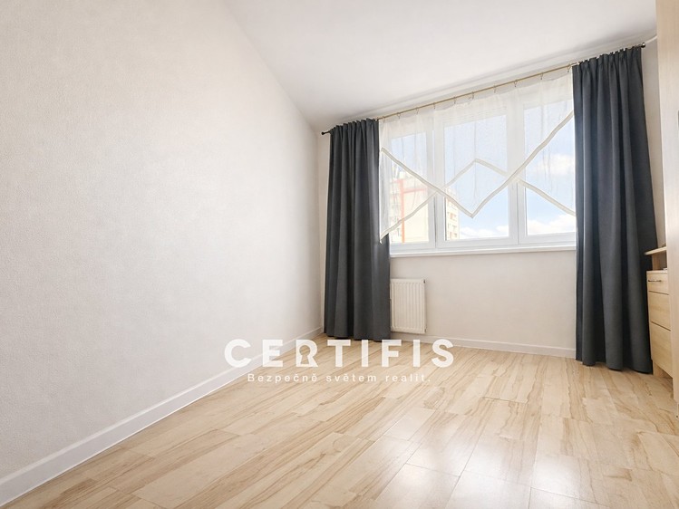 Квартира 4+1 на продаж, 85 м² (7 з 10)