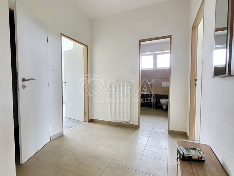 Pronájem bytu 4+1, 90 m² (18 z 28)