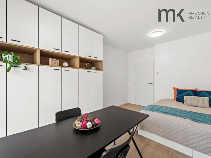 Pronájem bytu 1+1 26 m², Praha – náhled fotky 1