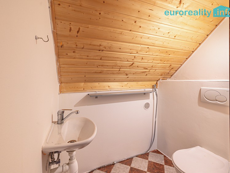 Prodej domu, 101 m² (21 z 29)