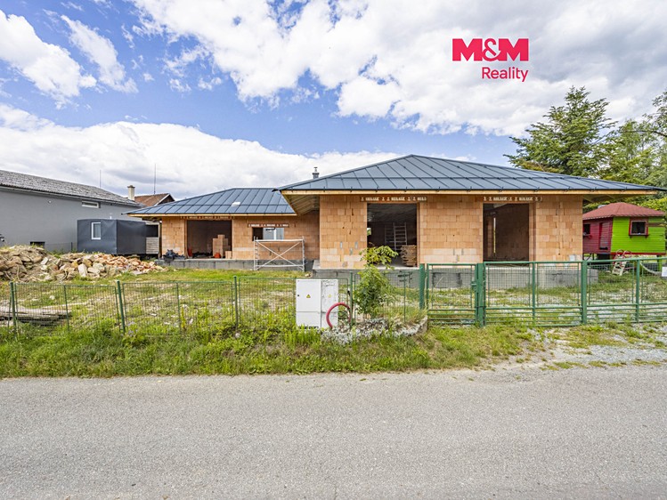 Prodej domu, 212 m² (1 z 29)