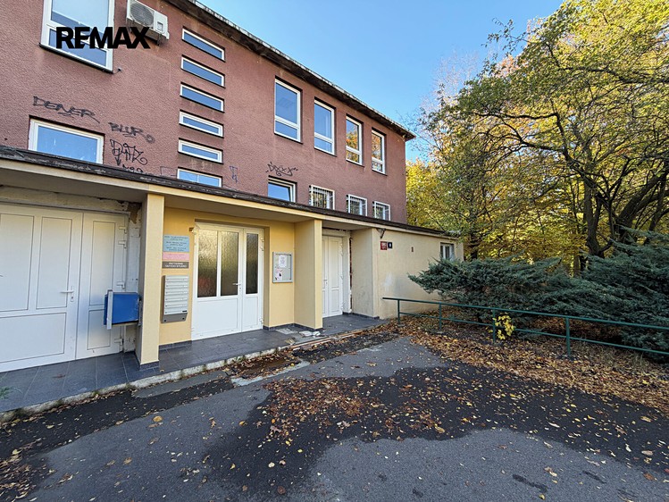 Комерційне приміщення в оренду, 26 м² (12 з 12)