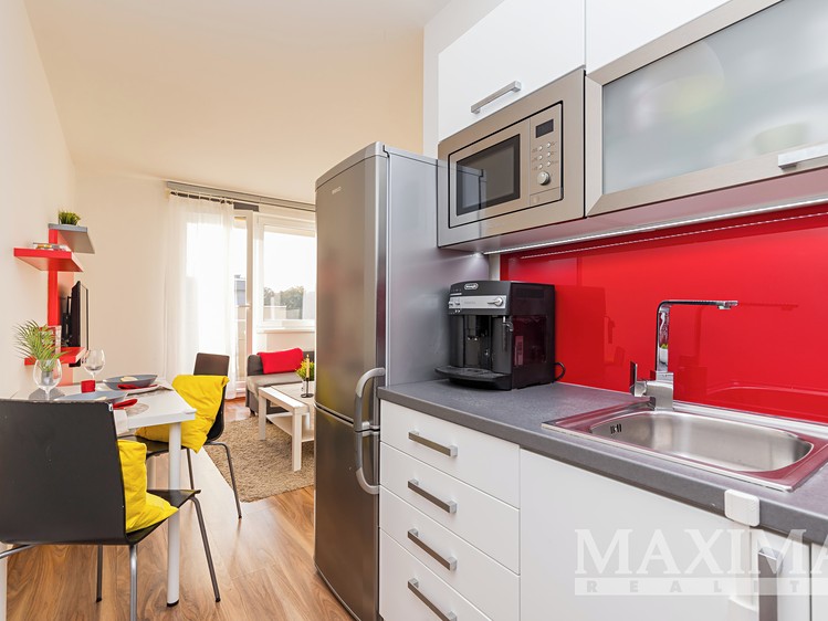Квартира 1+kk в оренду, 32 м² (3 з 21)