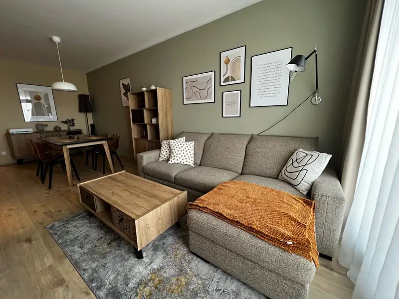 Pronájem bytu 2+kk 54 m², Praha – náhled fotky 1